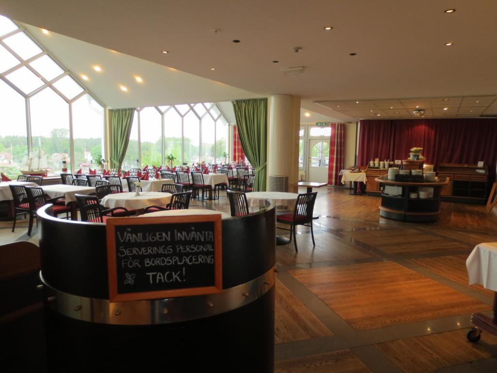 Hotell Havsbaden Grisslehamn Exterior foto