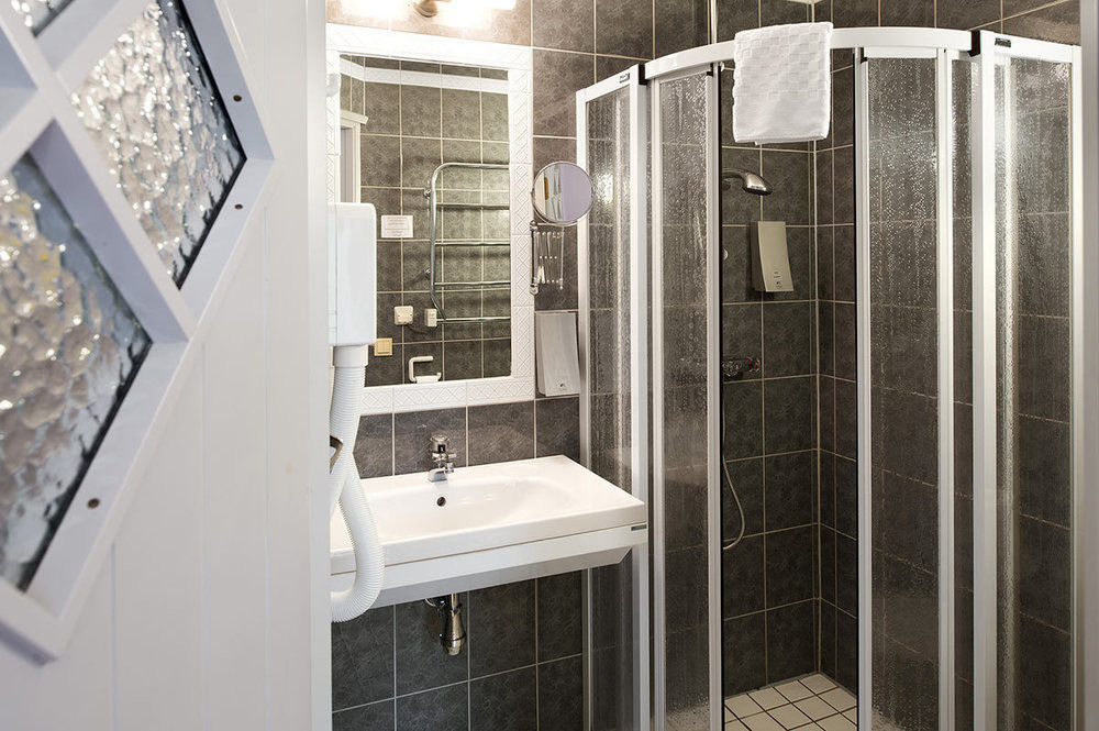 Hotell Havsbaden Grisslehamn Exterior foto