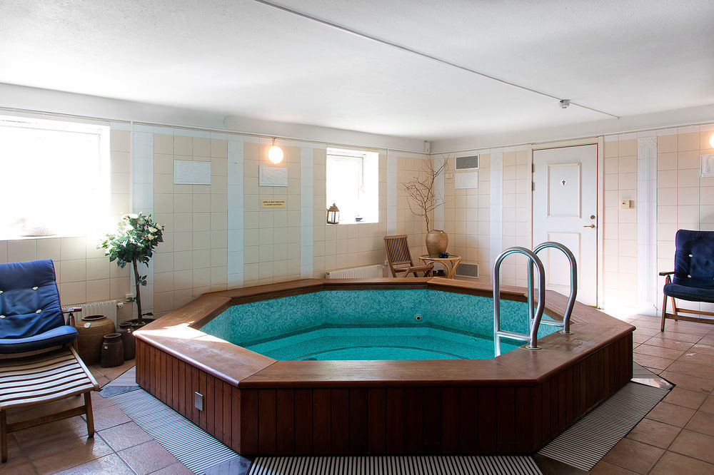 Hotell Havsbaden Grisslehamn Exterior foto